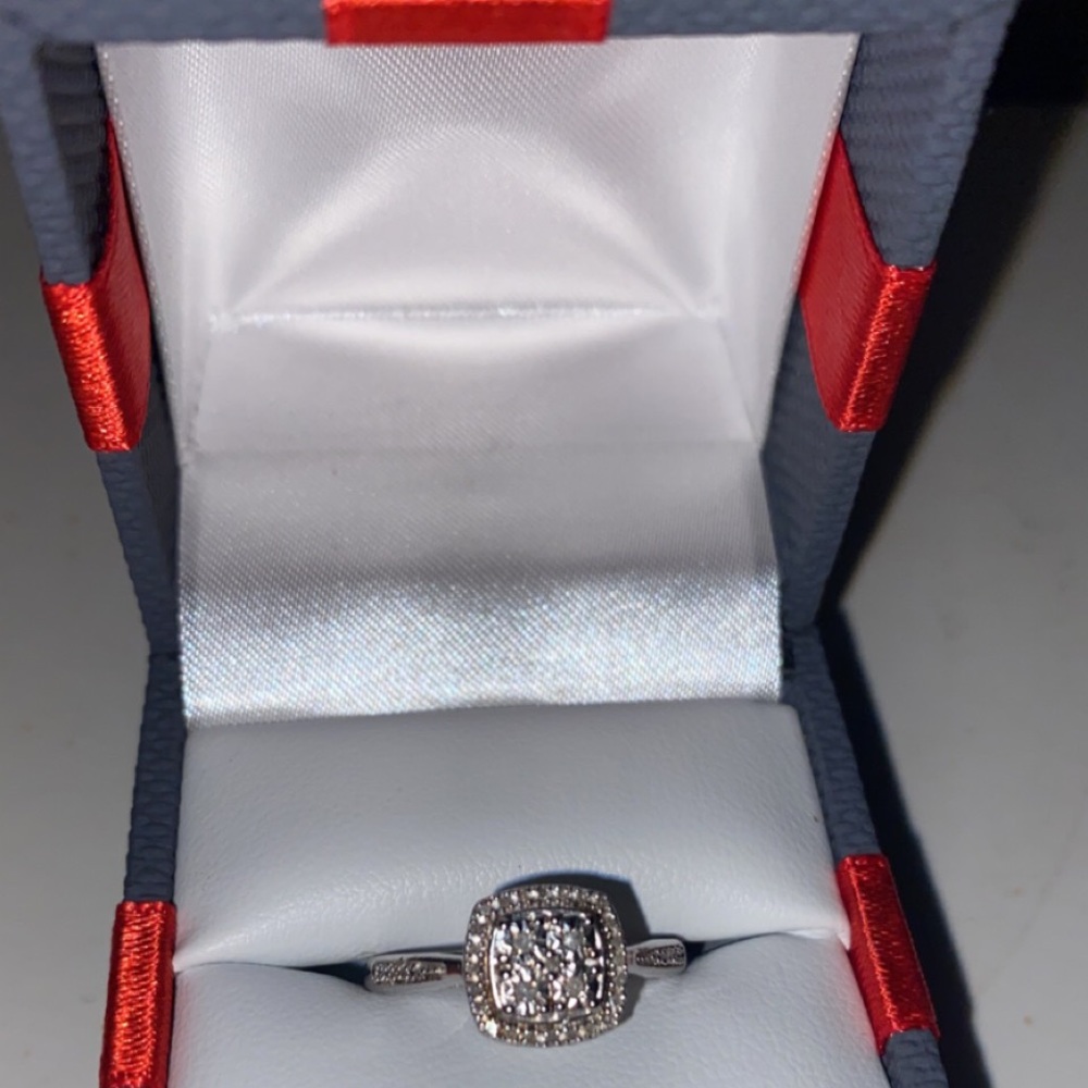 Diamond sterling silver ring - Picture 5 of 8